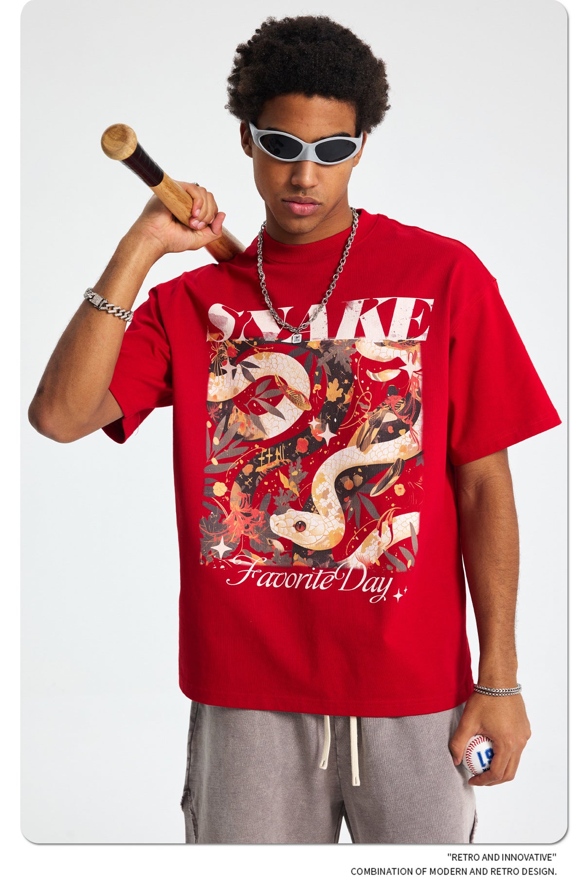 A printed men's short-sleeved t-shirt