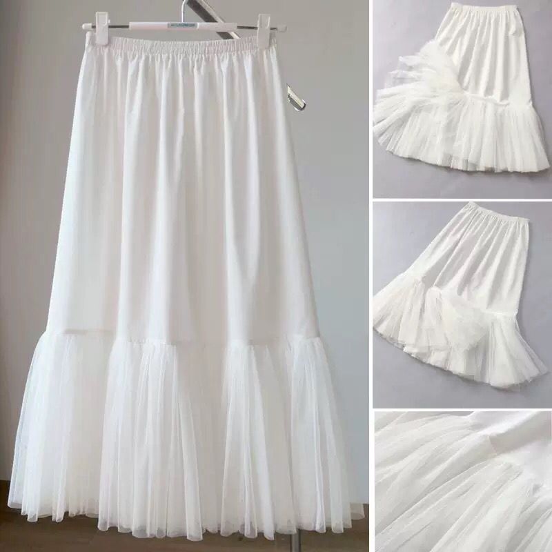 A Lined with a tulle skirt and a maxi skirt