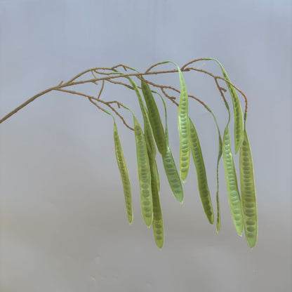 A Mori Monet Garden Simulation Flower Wedding Flower Reed < unk > Grass Fluffy Eucalyptus Green Simulation Flower