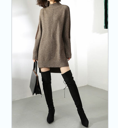 A half turtleneck medium and long top