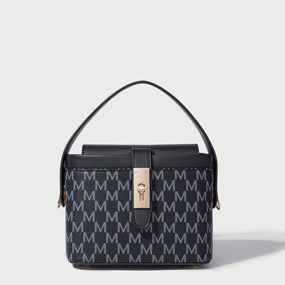 A portable box messenger bag trendy color matching bag women high sense niche women