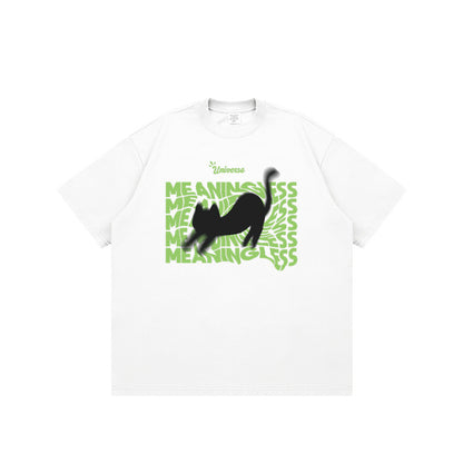 A couple short-sleeved T-shirt