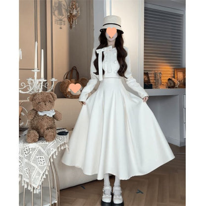 A  Exquisite Vintage Outfit