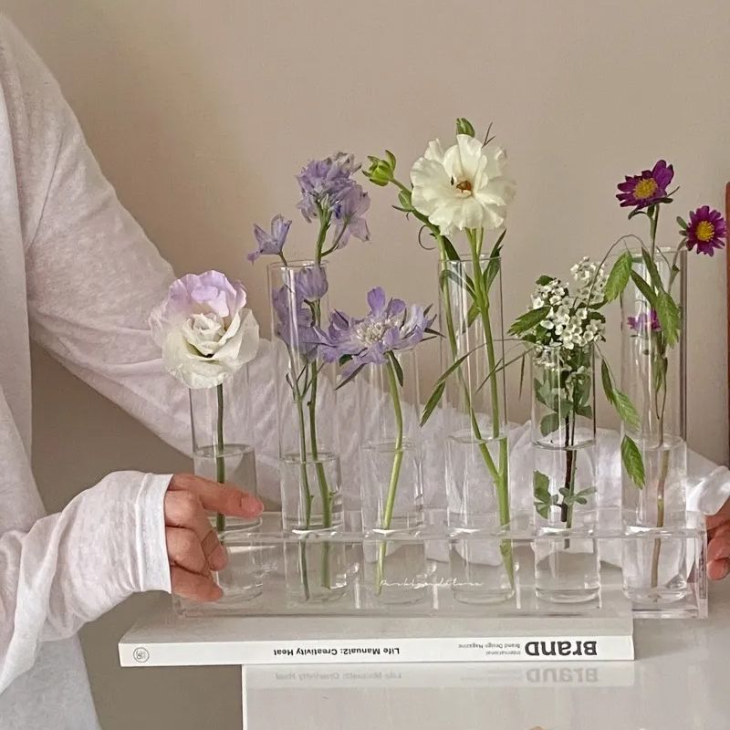 A test tube vase small ornament living room light luxury high-grade glass flower stand flower hydroponic flower arrangement test tube vase does not contain flowers
