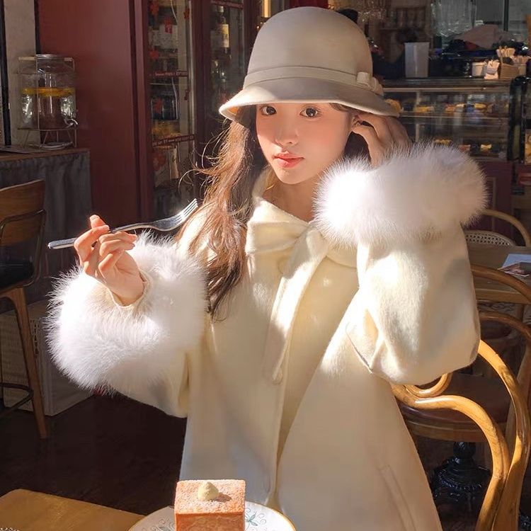 A winter bow jacket