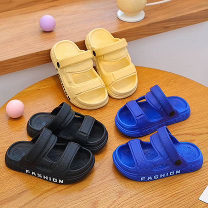 P Korean version of boys' cool slippers dual-purpose new summer wear-resistant middle-aged and older children's soft-soled non-slip children's student beach shoes