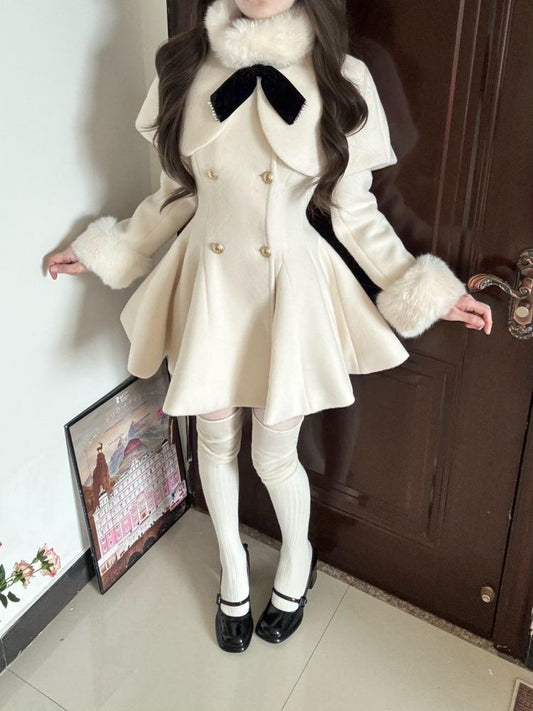 P cape shawl set