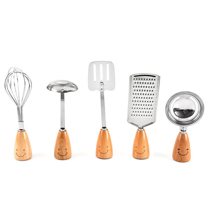 P kitchenware wooden handle set