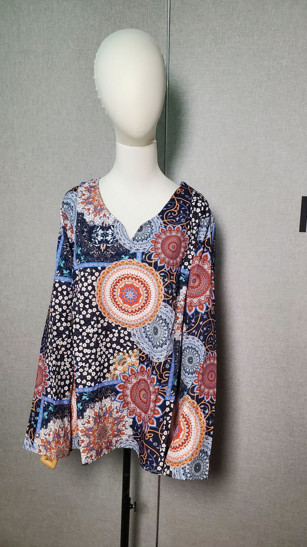 B3-M38   Summer new over size women's tops - Mixbatch