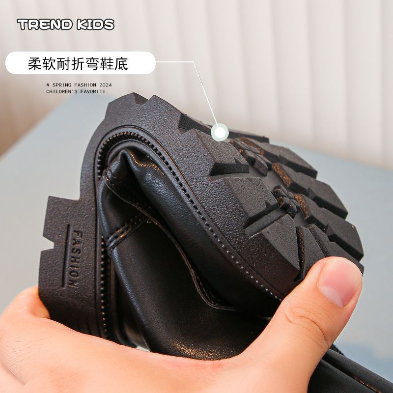 P new princess shoes children's boots medium and older children's soft-soled winter shoes long boots velvet leather boots