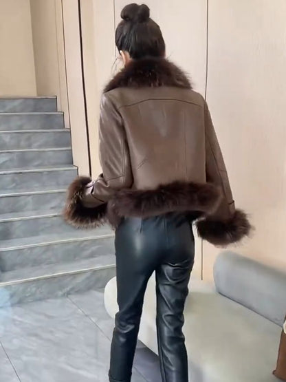 P fur collar leather jacket