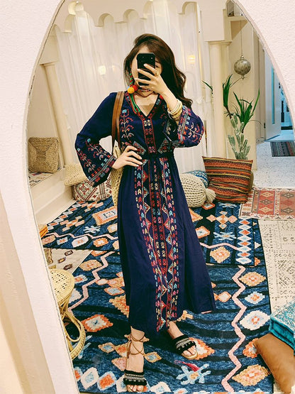 P ethnic style retro embroidery v-neck horn sleeve waist dress Tibet grassland desert photo long dress women
