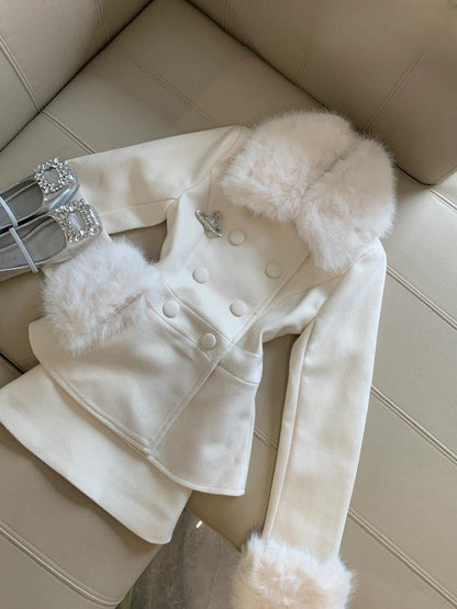 A short skirt top set