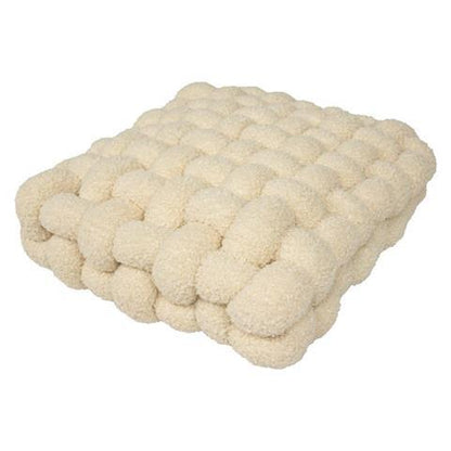 P  pillow throw pillow