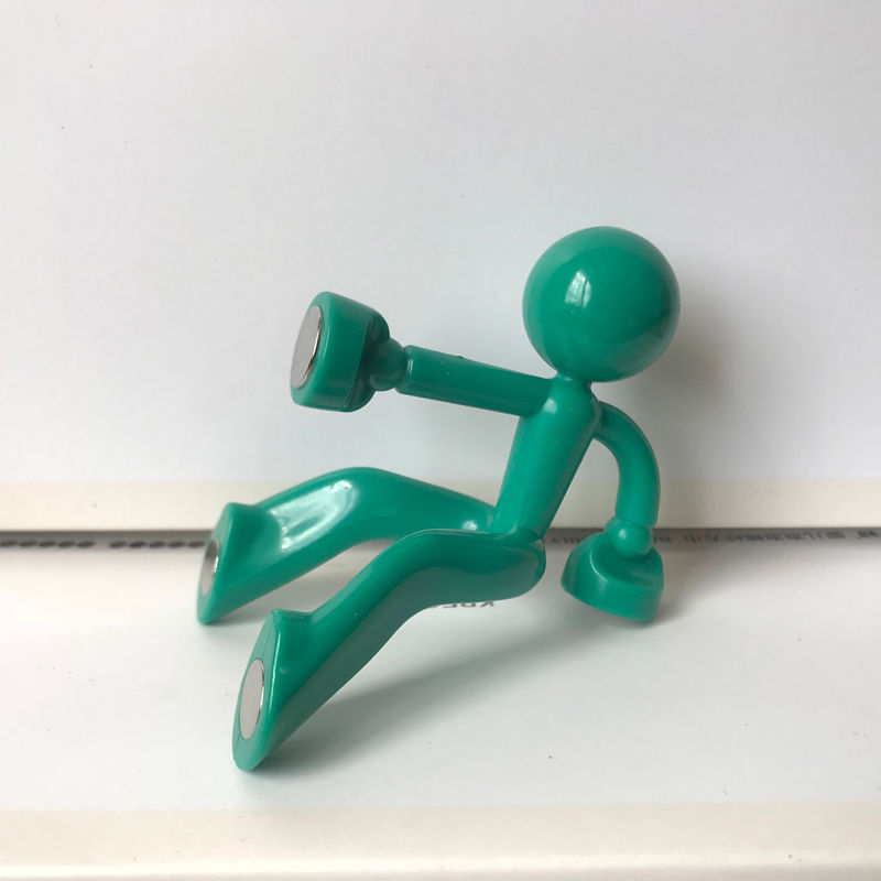 P magnet hook