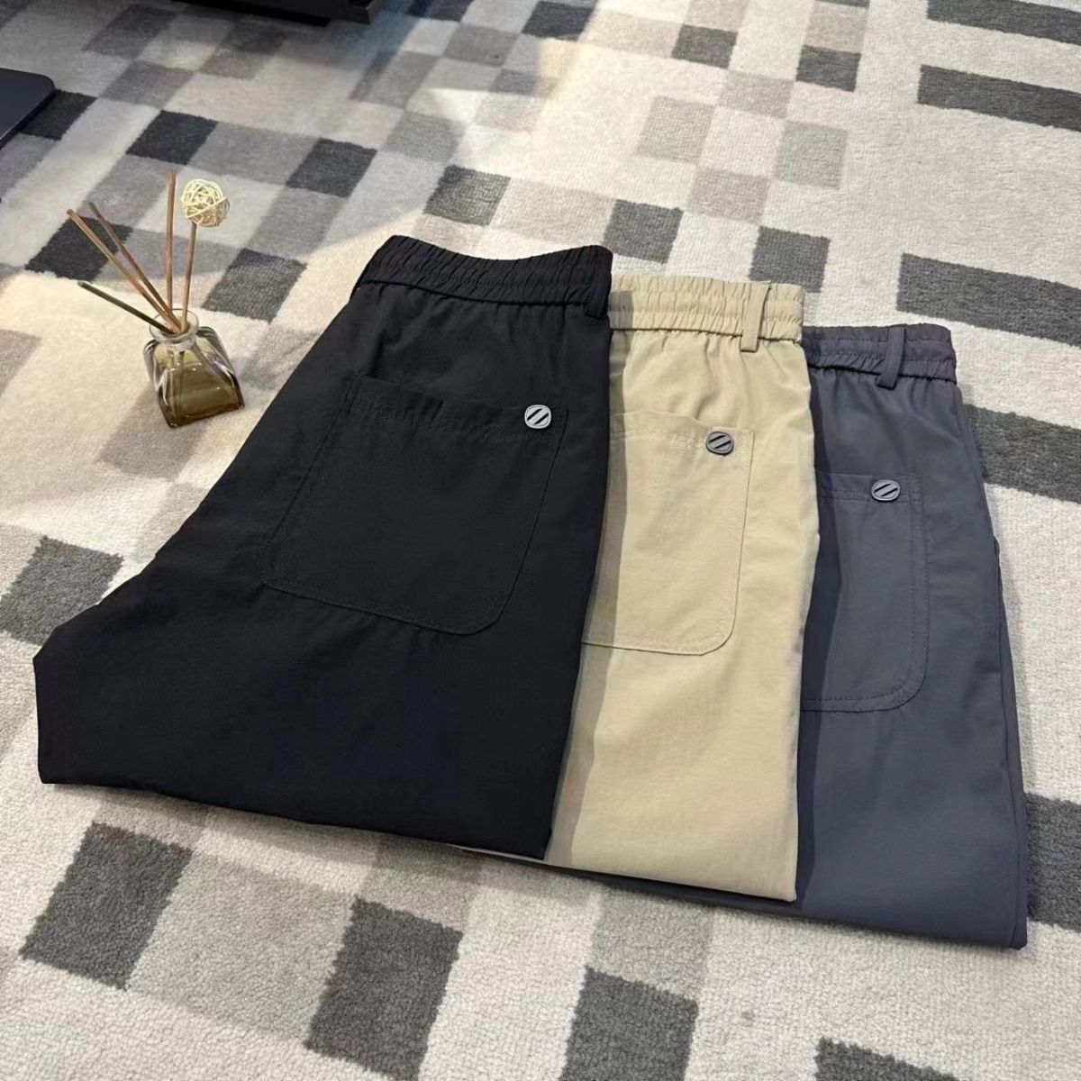 P sports trousers