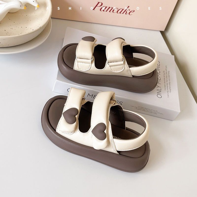 P Summer Little Girl Princess Shoes Lightweight and Lightweight Open-toed Beach Shoes