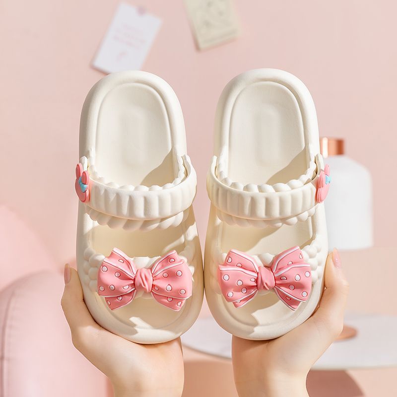 A girls sandals summer bow cute children slippers princess girl non-slip middle aged and older children two wear beach shoes