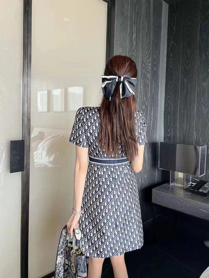 A high-end summer new old flower round neck fashion letter printing temperament thin dress short sleeves - Mixbatch