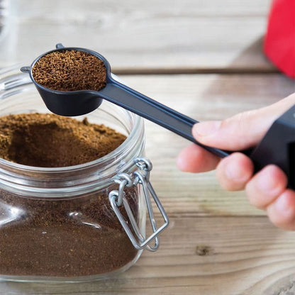 P cartoon coffee powder spoon