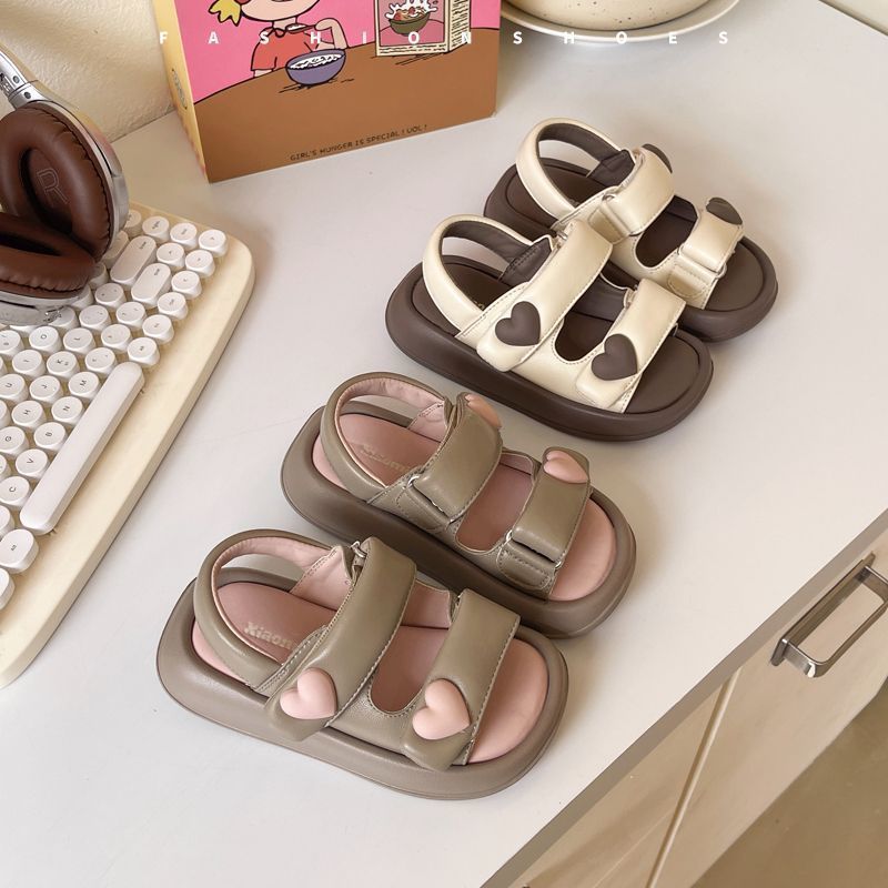 P Summer Little Girl Princess Shoes Lightweight and Lightweight Open-toed Beach Shoes