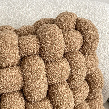 P  pillow throw pillow