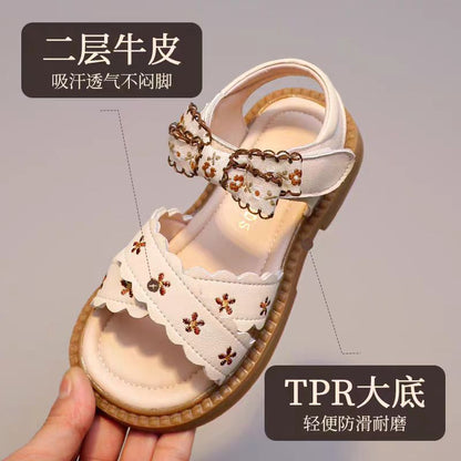 P summer new fashion princess shoes open-toed sandals versatile small fragrant beach shoes